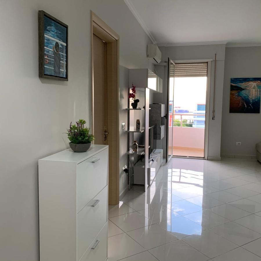 Pearl Seaview Apartment Vlorë Εξωτερικό φωτογραφία